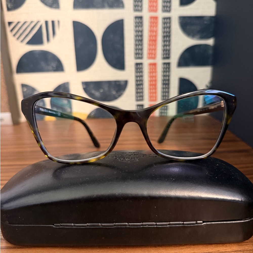 Prada Women's Cat-Eye Glasses in Tortoiseshell Brown and Black